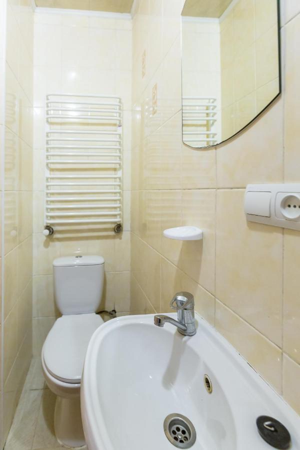 Квартира Студія Біля Оперного Театру По Вулиці Гонти 4-3А Lviv Eksteriør billede